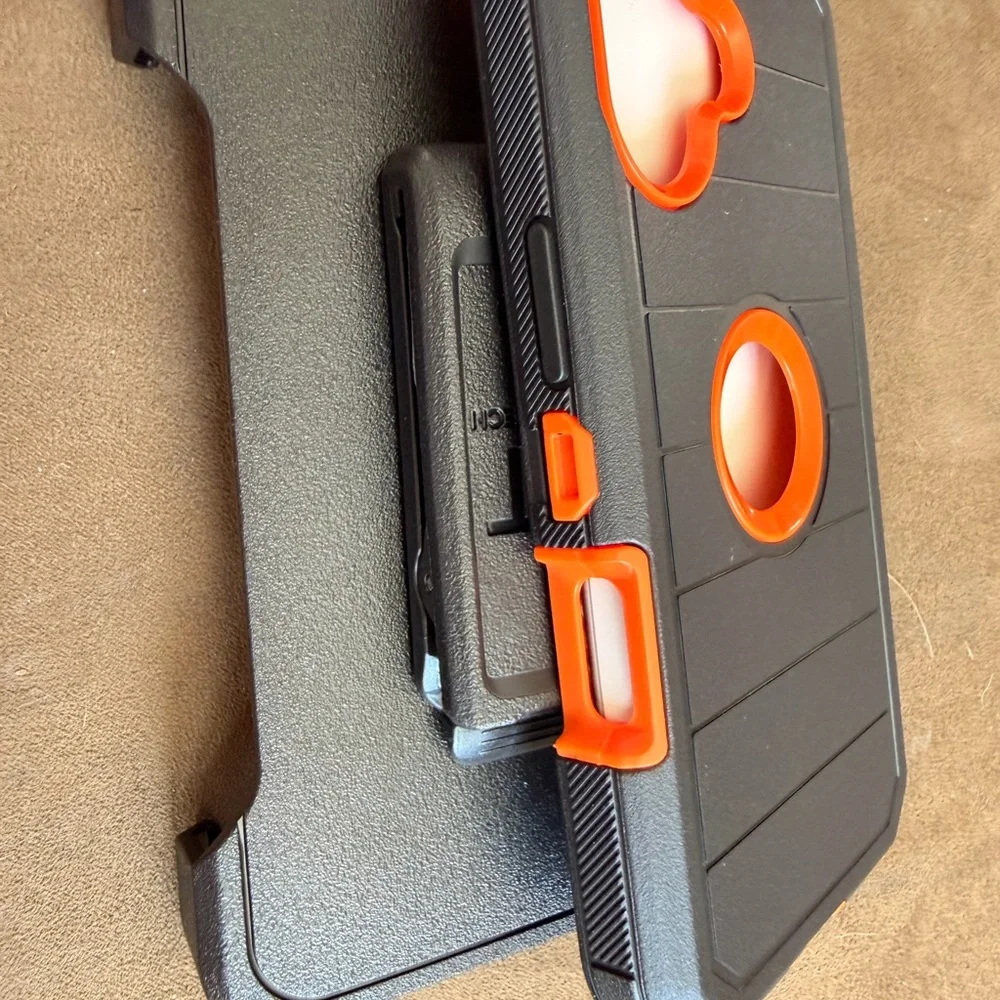 iPhone 17 Screen protector Phone case and Apple Watch Ultra 3 case